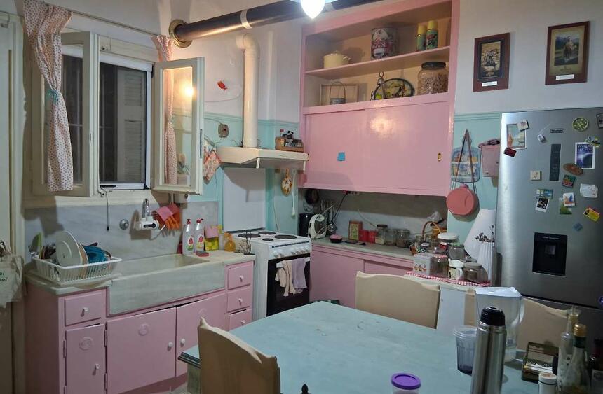 Room to rent, Papagou, Athens (North)