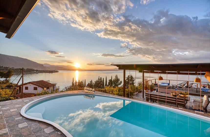 Rooms to rent, Kamena Vourla, Phthiotis (Prefecture)